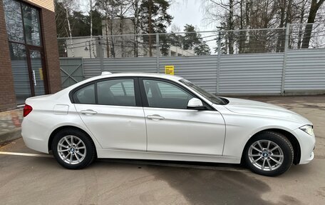 BMW 3 серия, 2016 год, 1 550 000 рублей, 2 фотография
