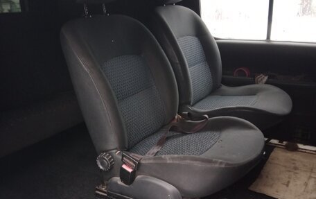 Hyundai H200 I, 2003 год, 690 000 рублей, 2 фотография