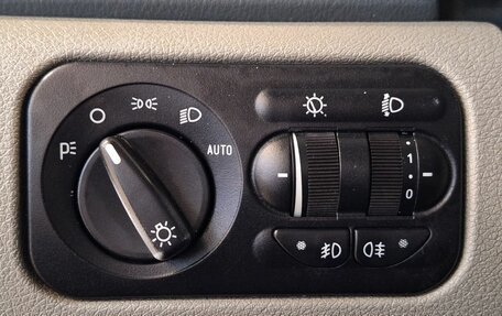 ЛуАЗ Patriot, 2010 год, 575 000 рублей, 11 фотография