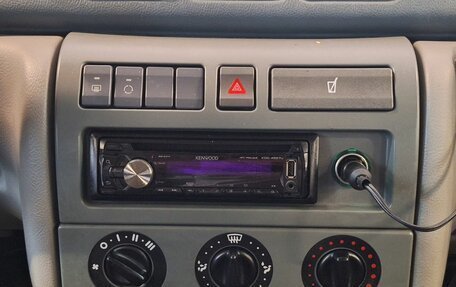 ЛуАЗ Patriot, 2010 год, 575 000 рублей, 9 фотография