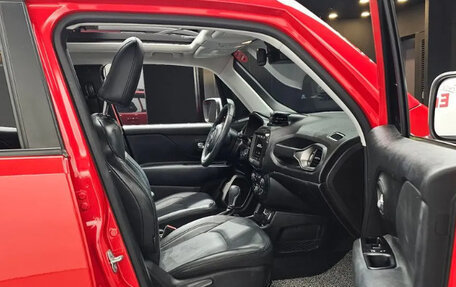 Jeep Renegade I рестайлинг, 2022 год, 2 120 000 рублей, 9 фотография