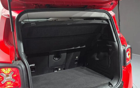 Jeep Renegade I рестайлинг, 2022 год, 2 120 000 рублей, 18 фотография