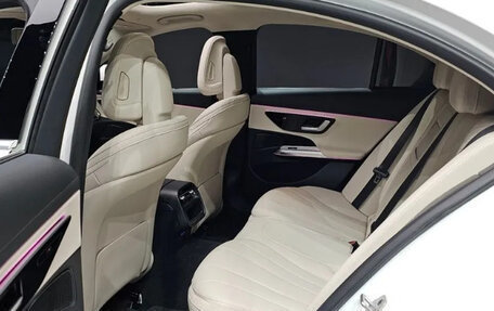 Mercedes-Benz E-Класс, 2025 год, 7 420 000 рублей, 10 фотография