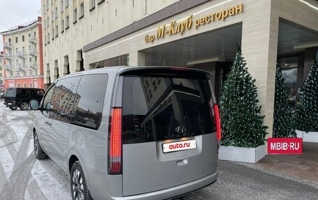 Hyundai Staria, 2021 год, 4 900 000 рублей, 2 фотография