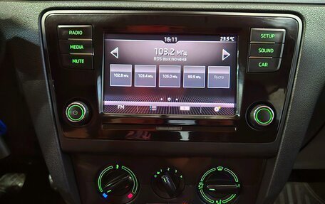 Skoda Rapid I, 2017 год, 995 000 рублей, 13 фотография