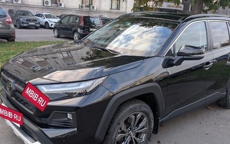 Toyota RAV4, 2023 год, 4 050 000 рублей, 8 фотография