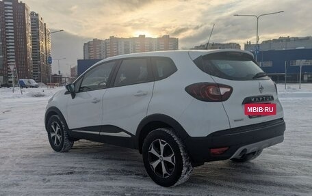 Renault Kaptur I рестайлинг, 2019 год, 1 200 000 рублей, 6 фотография