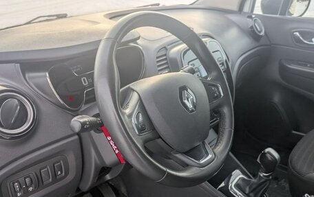 Renault Kaptur I рестайлинг, 2019 год, 1 200 000 рублей, 14 фотография