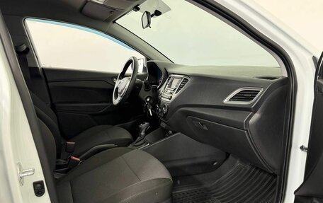 Hyundai Solaris II рестайлинг, 2019 год, 1 320 000 рублей, 10 фотография
