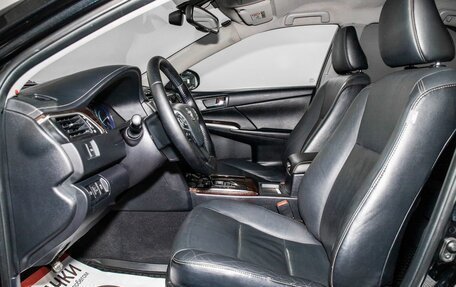 Toyota Camry, 2015 год, 2 099 000 рублей, 4 фотография