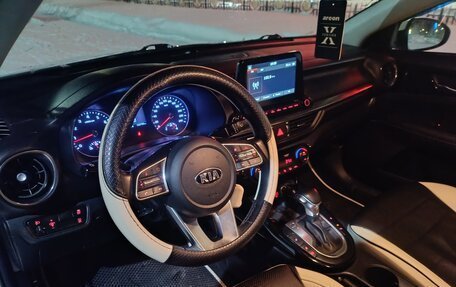 KIA Cerato IV, 2019 год, 1 700 000 рублей, 9 фотография