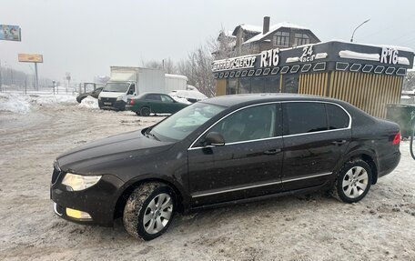 Skoda Superb III рестайлинг, 2012 год, 830 000 рублей, 3 фотография