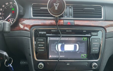 Skoda Superb III рестайлинг, 2012 год, 830 000 рублей, 20 фотография