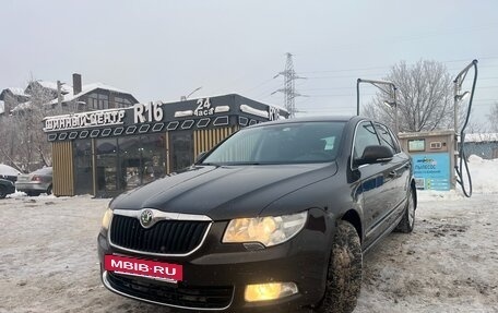Skoda Superb III рестайлинг, 2012 год, 830 000 рублей, 10 фотография