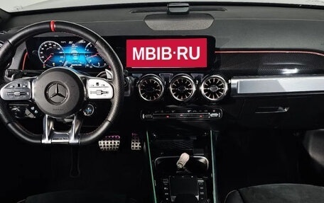 Mercedes-Benz GLB AMG, 2023 год, 6 400 000 рублей, 5 фотография