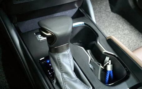 Lexus ES VII, 2024 год, 8 650 000 рублей, 6 фотография