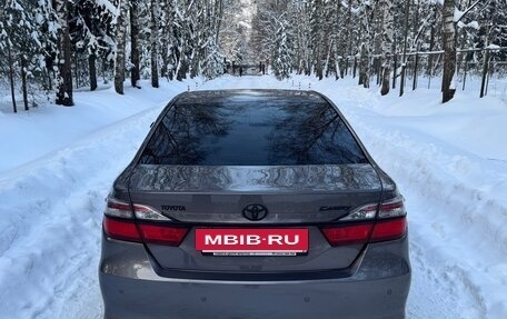 Toyota Camry, 2016 год, 2 400 000 рублей, 7 фотография