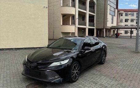 Toyota Camry, 2020 год, 2 950 000 рублей, 3 фотография
