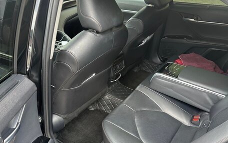 Toyota Camry, 2020 год, 2 950 000 рублей, 8 фотография