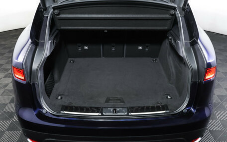 Jaguar F-Pace, 2019 год, 3 785 000 рублей, 10 фотография