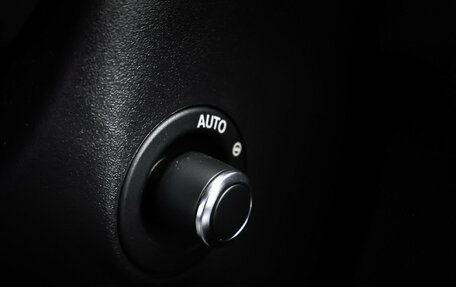 Jaguar F-Pace, 2019 год, 3 785 000 рублей, 26 фотография