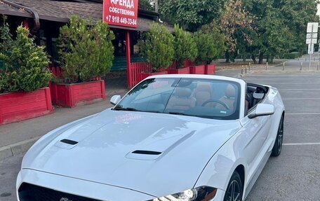 Ford Mustang VI рестайлинг, 2021 год, 3 900 000 рублей, 2 фотография