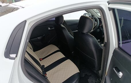 KIA Rio III рестайлинг, 2015 год, 770 000 рублей, 10 фотография