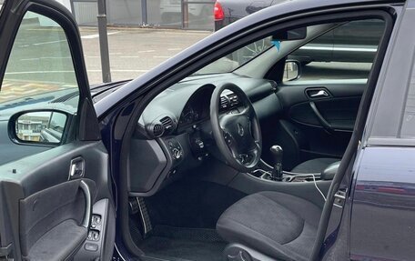 Mercedes-Benz C-Класс, 2006 год, 670 000 рублей, 3 фотография