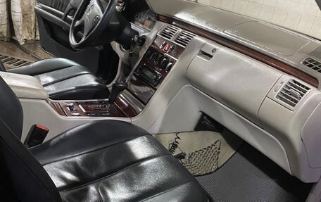 Mercedes-Benz E-Класс, 1999 год, 360 000 рублей, 8 фотография