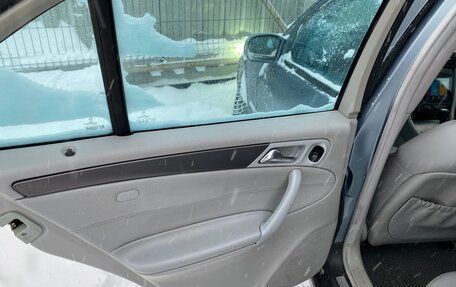 Mercedes-Benz C-Класс, 2003 год, 850 000 рублей, 6 фотография