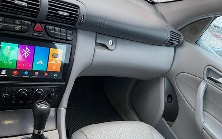 Mercedes-Benz C-Класс, 2003 год, 850 000 рублей, 10 фотография