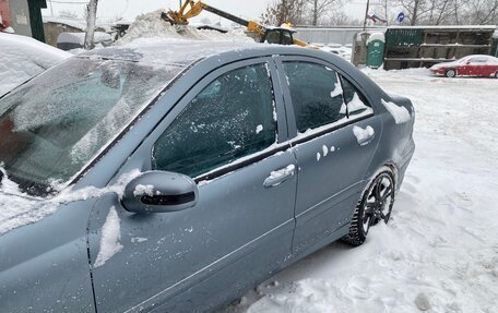 Mercedes-Benz C-Класс, 2003 год, 850 000 рублей, 17 фотография