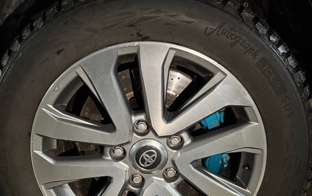 Toyota Land Cruiser 200, 2013 год, 4 000 000 рублей, 4 фотография