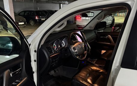 Toyota Land Cruiser 200, 2013 год, 4 000 000 рублей, 8 фотография