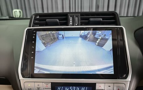 Toyota Land Cruiser Prado 150 рестайлинг 2, 2019 год, 4 770 000 рублей, 13 фотография