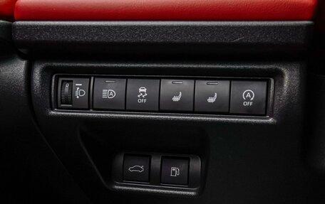 Toyota Camry, 2024 год, 3 998 000 рублей, 17 фотография