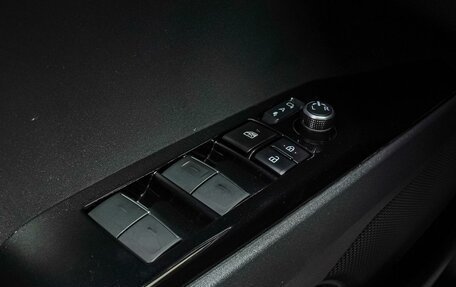 Toyota Camry, 2024 год, 3 998 000 рублей, 21 фотография