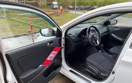 Hyundai Solaris II рестайлинг, 2015 год, 810 000 рублей, 4 фотография