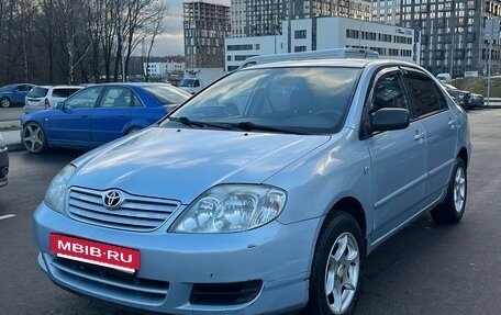 Toyota Corolla, 2004 год, 430 000 рублей, 3 фотография
