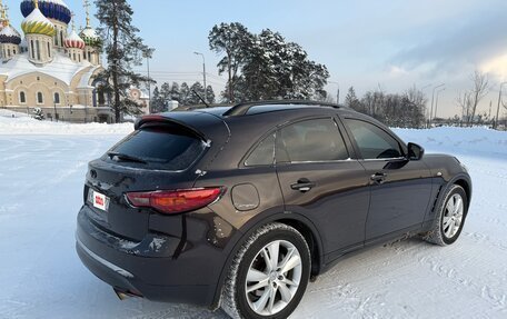 Infiniti QX70, 2015 год, 3 000 000 рублей, 14 фотография