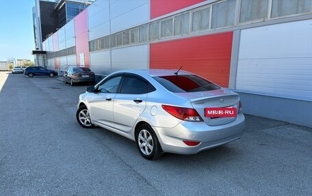 Hyundai Solaris II рестайлинг, 2013 год, 850 000 рублей, 5 фотография