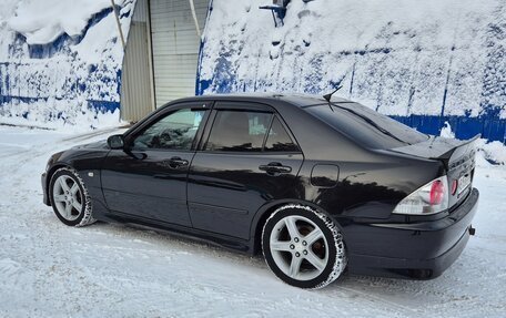 Lexus IS II рестайлинг 2, 2003 год, 930 000 рублей, 8 фотография