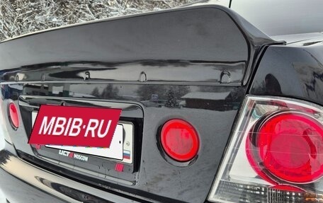 Lexus IS II рестайлинг 2, 2003 год, 930 000 рублей, 15 фотография