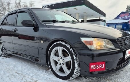 Lexus IS II рестайлинг 2, 2003 год, 930 000 рублей, 6 фотография