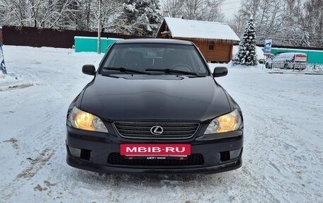 Lexus IS II рестайлинг 2, 2003 год, 930 000 рублей, 13 фотография