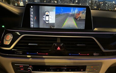 BMW 7 серия, 2018 год, 4 850 000 рублей, 16 фотография