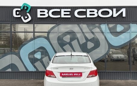 Hyundai Solaris II рестайлинг, 2014 год, 997 000 рублей, 6 фотография