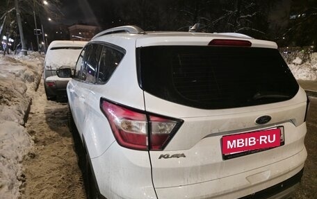 Ford Kuga III, 2018 год, 1 800 000 рублей, 3 фотография