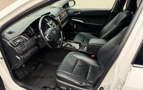 Toyota Camry, 2015 год, 1 750 000 рублей, 14 фотография