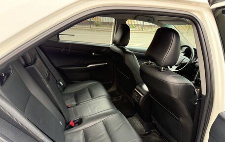 Toyota Camry, 2015 год, 1 750 000 рублей, 20 фотография